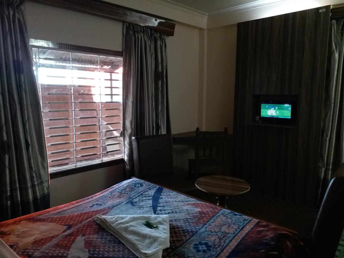 Hotel Marigold Pokhara Eksteriør bilde